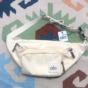 ALO Yoga Explorer Convertible Pack | 3L Nylon Waist Bag
